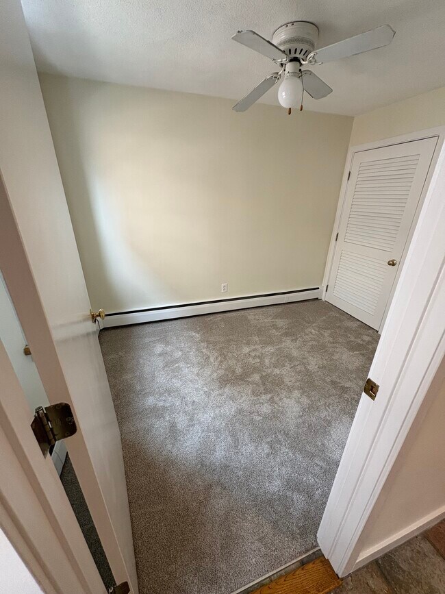 3 Lewis St Unit 2