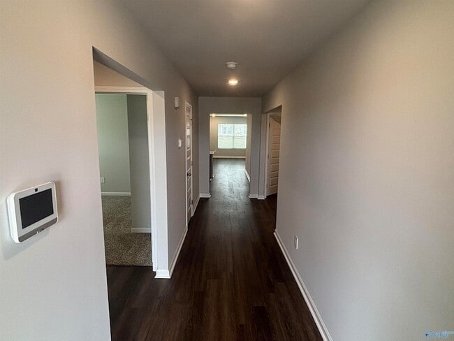 Photo - 104 Settlement Dr