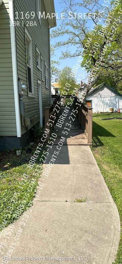 Photo - 3 br, 2 bath House - 11169 Maple Street,