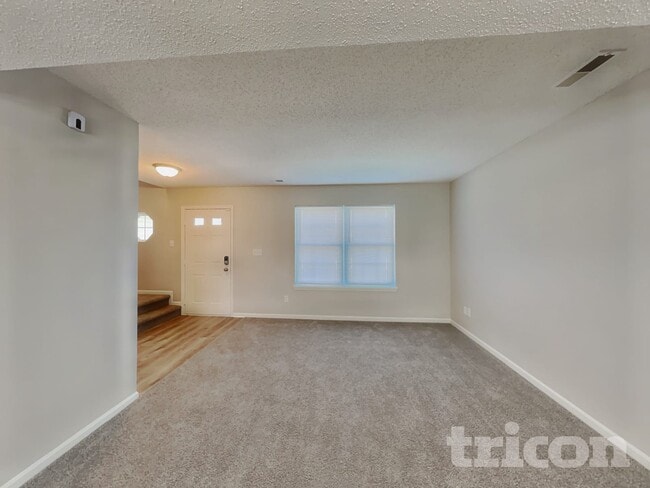 Photo - 9825 Rhodes Ln