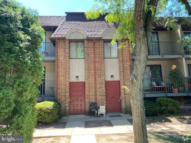 Building Photo - 830 Putnam Blvd Unit B Rental
