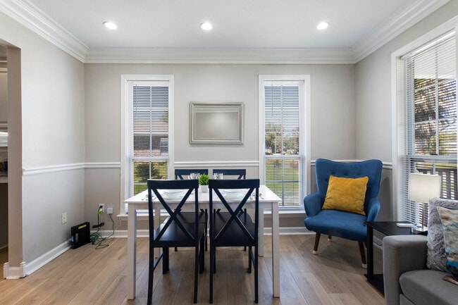 Photo - 426 Russell Ave Unit SI ID1473625P