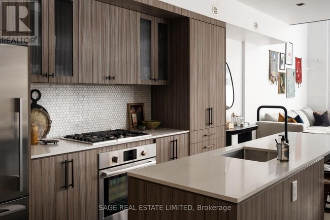 Photo - 50 Bartlett Ave