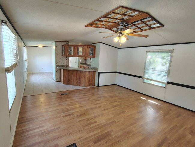 Photo - 225 Community Dr Unit 2