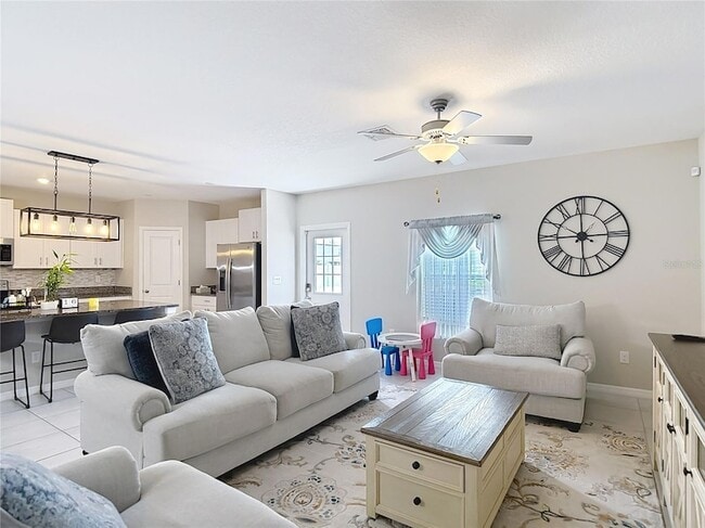 Photo - 403 Argyll Dr