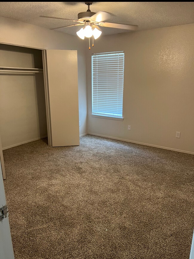 Photo - 5962 Westcreek Dr