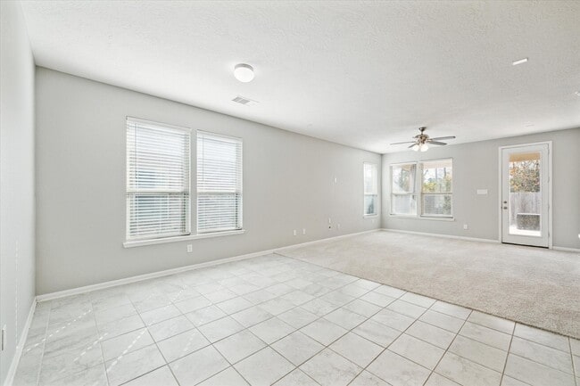 Photo - 1128 Clonmore Ct