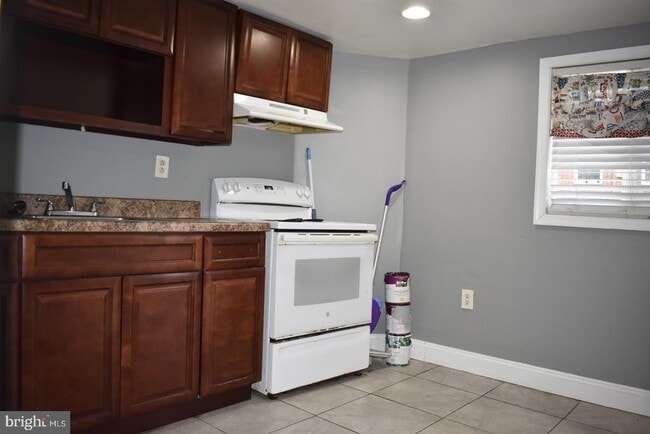 Photo - 7235 Haverford Ave