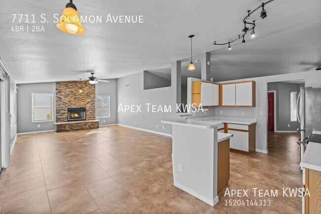 7711 S Solomon Ave