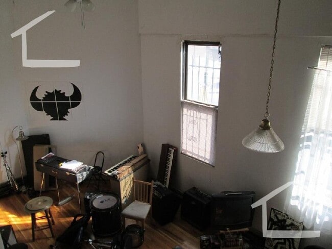 Photo - Nice 2 bed in South End