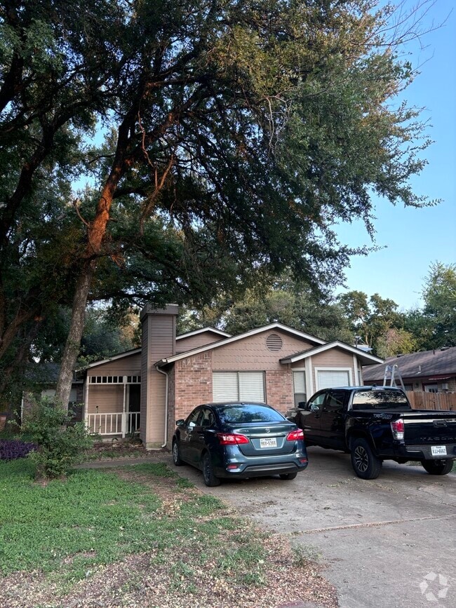 Building Photo - 9601 Nightjar Dr Rental
