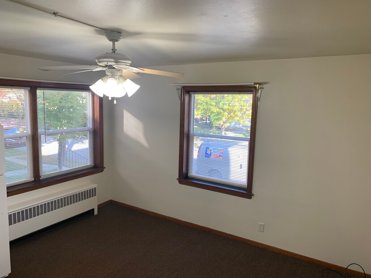 Photo - 7202 W Becher St Unit 3