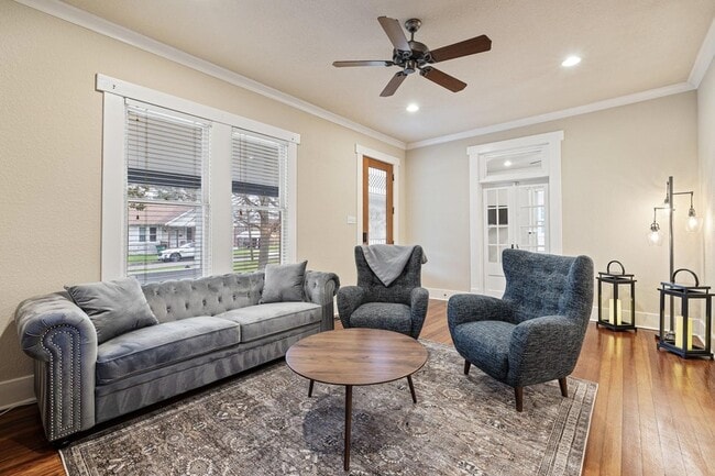 Photo - 1211 Lexington St