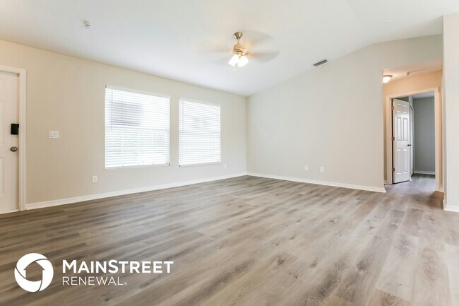 Photo - 2317 Crittendon St