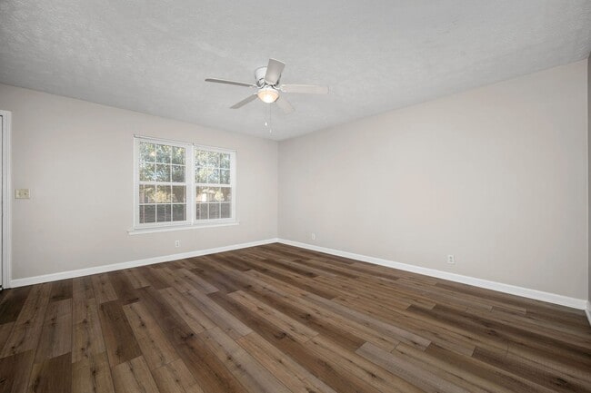 2442 Willowbrook Dr Unit 2442D