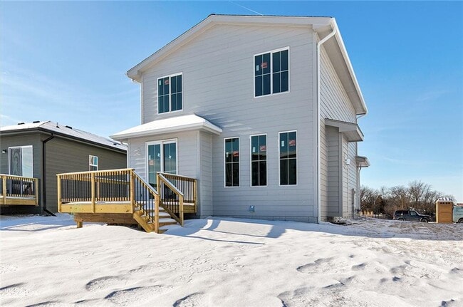 Photo - 448 S 91st St