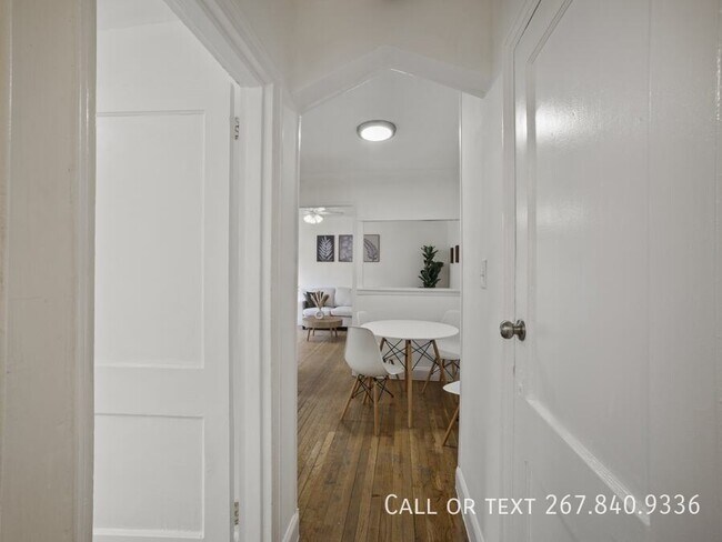 Photo - 18 Danbury St SE Unit 2