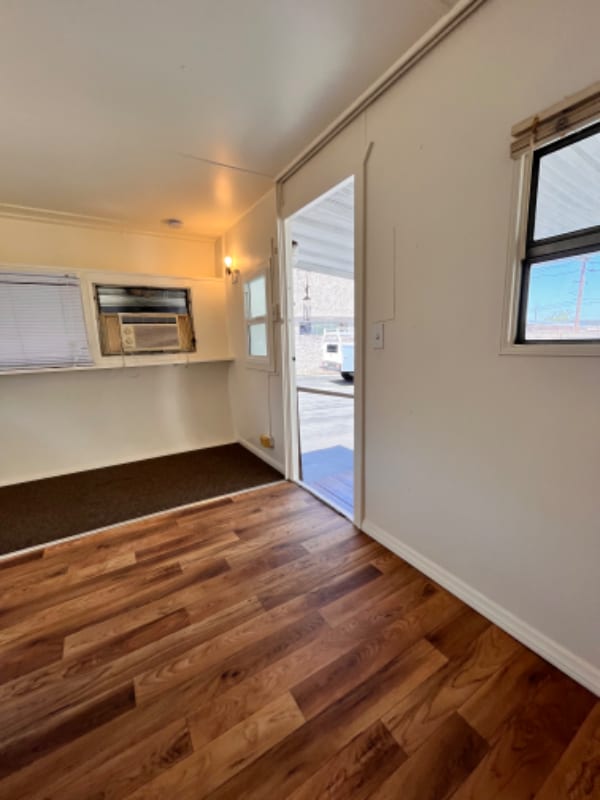 Photo - 15012 Lemoli Ave