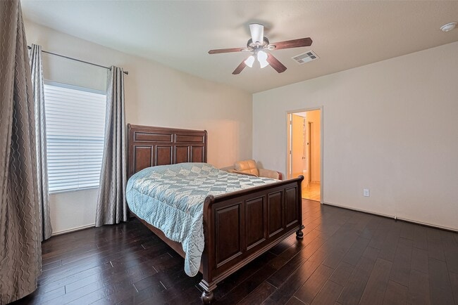 Photo - 1810 Emerson Ridge Dr