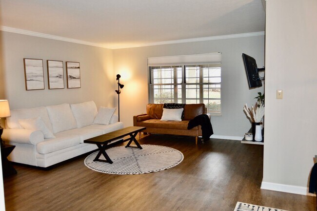 1306 Fox Run Ct