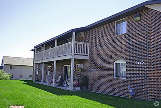 Howard Apartments