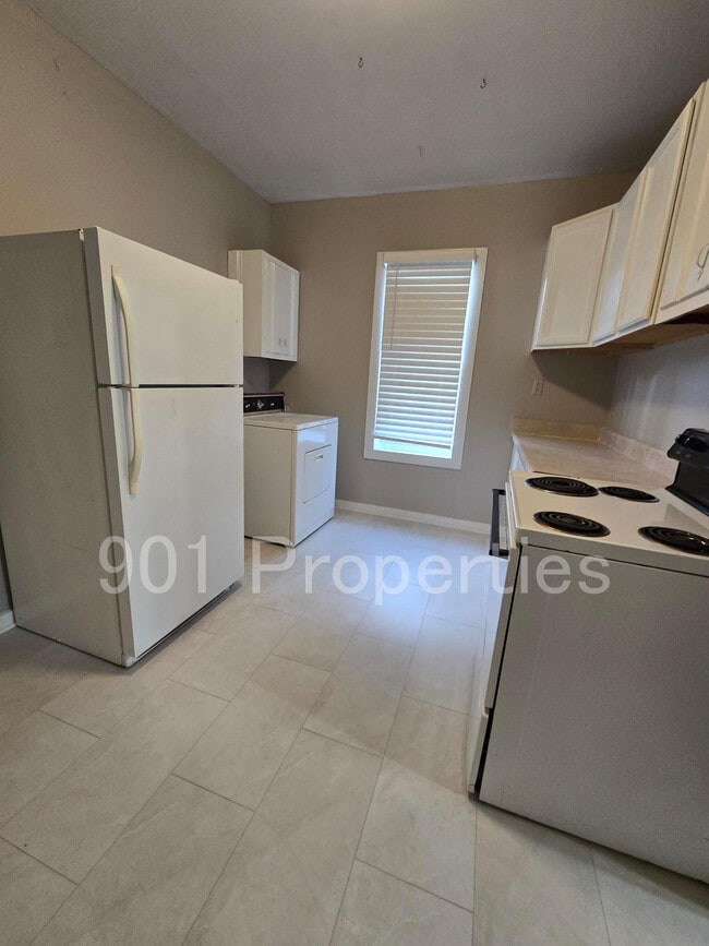 Photo - 1252 Harbert Ave Unit #3 - Guesthouse