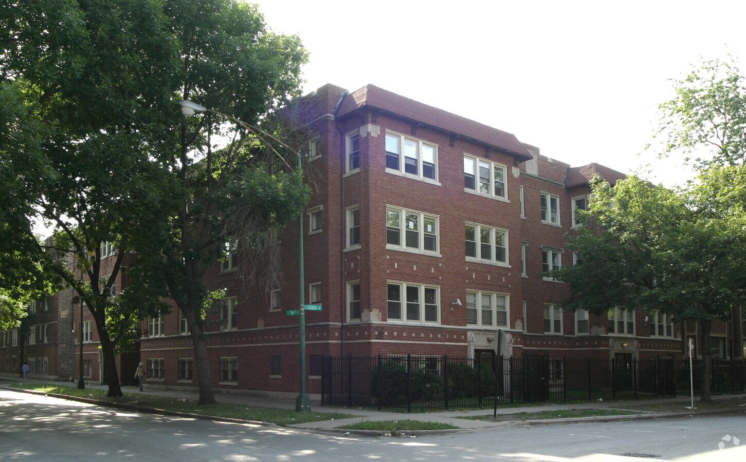Photo - 7601 S Essex Ave Apartments