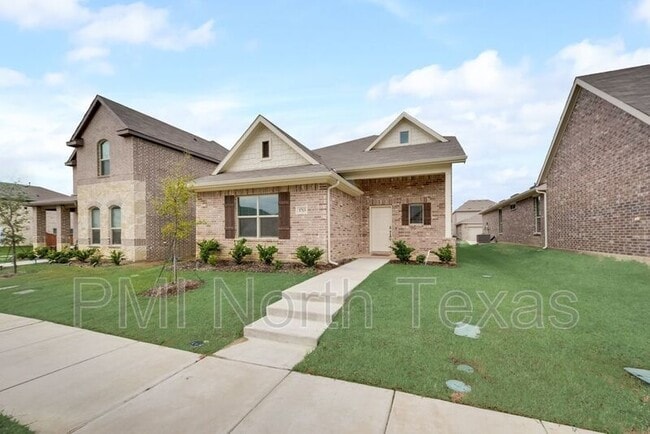 Photo - 1713 Wayne Ln