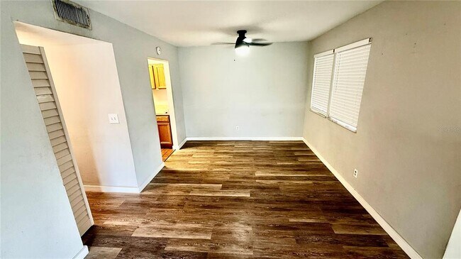 6519 W Newberry Rd Unit 812