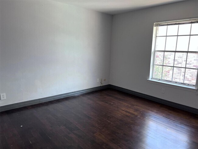 Photo - 5050 Matilda St Unit 225