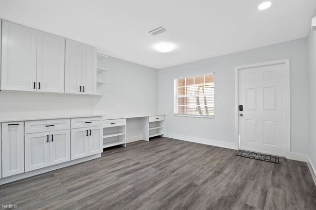 Photo - 3 br, 2.5 bath House - 3315 Blue Fin Dr