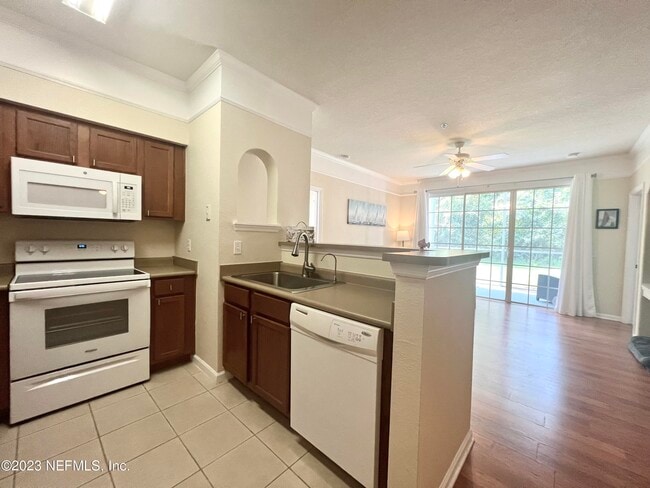 8550 Touchton Rd Unit 1812