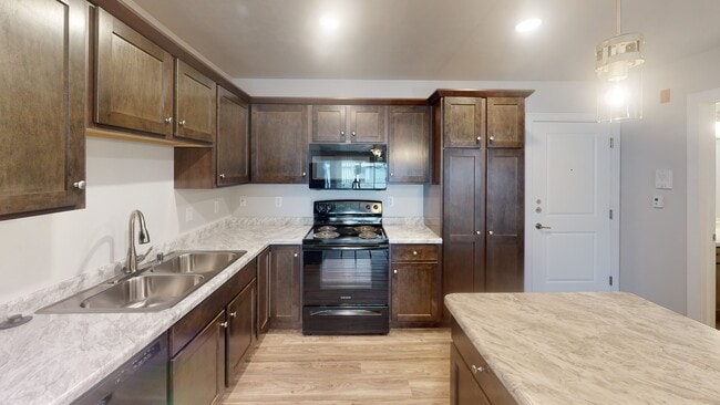 1 Bed/1 Bath, Kitchen - Riverbank Apartments