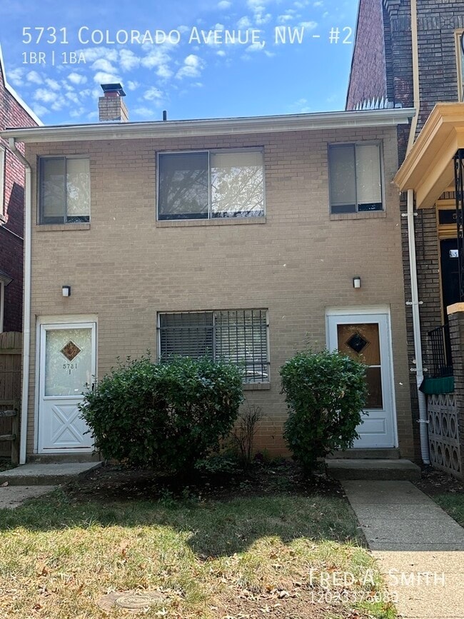 Building Photo - 5731 Colorado Ave NW Unit #2