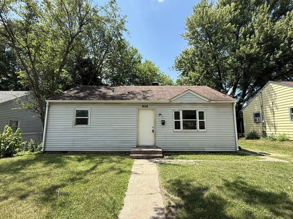 Photo - 908 N Sunset Ave House