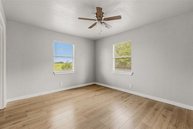 Photo - 223 Rush Creek Ln
