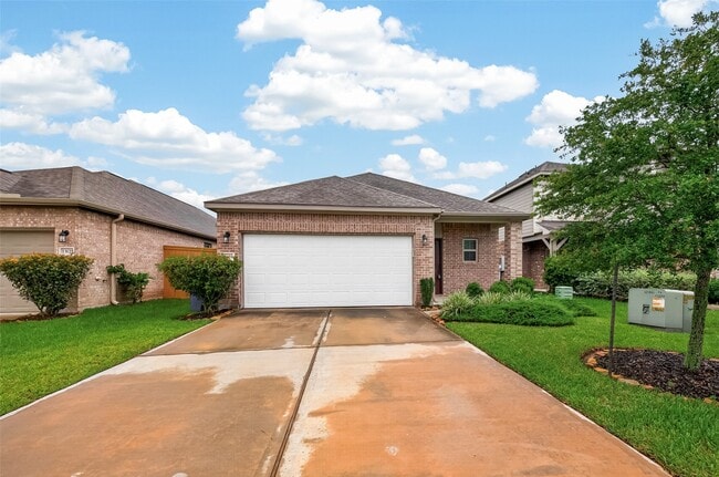 Building Photo - 13129 Leisure Cove Dr