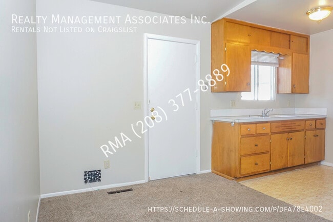 Photo - 1903 N 32nd St