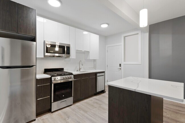 Photo - 1651 W Jonquil Terrace Unidad 08