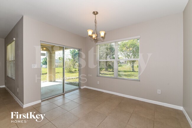 Photo - 2702 SW 9th Pl