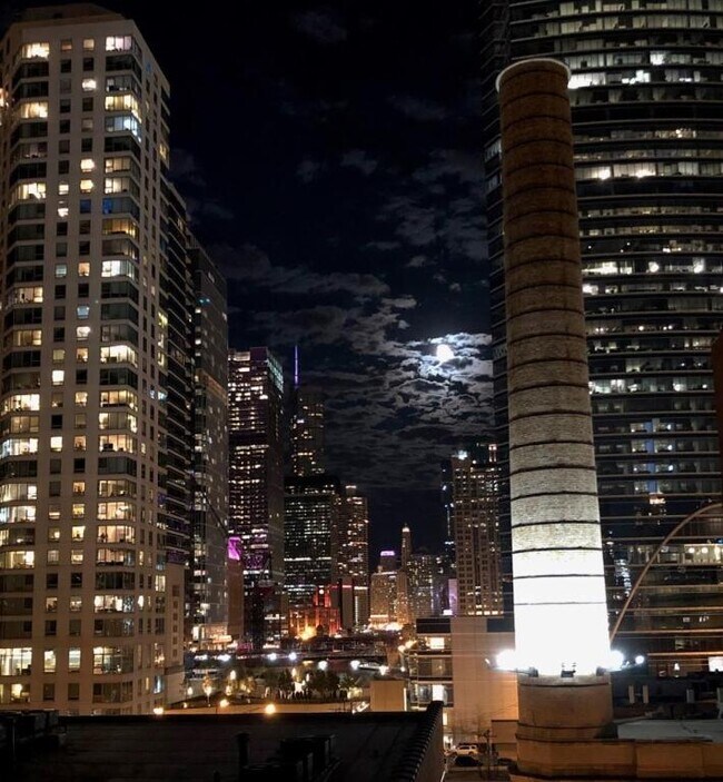 Photo - 226 N Clinton St