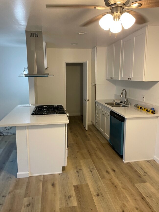 Imperial Crest Apartments