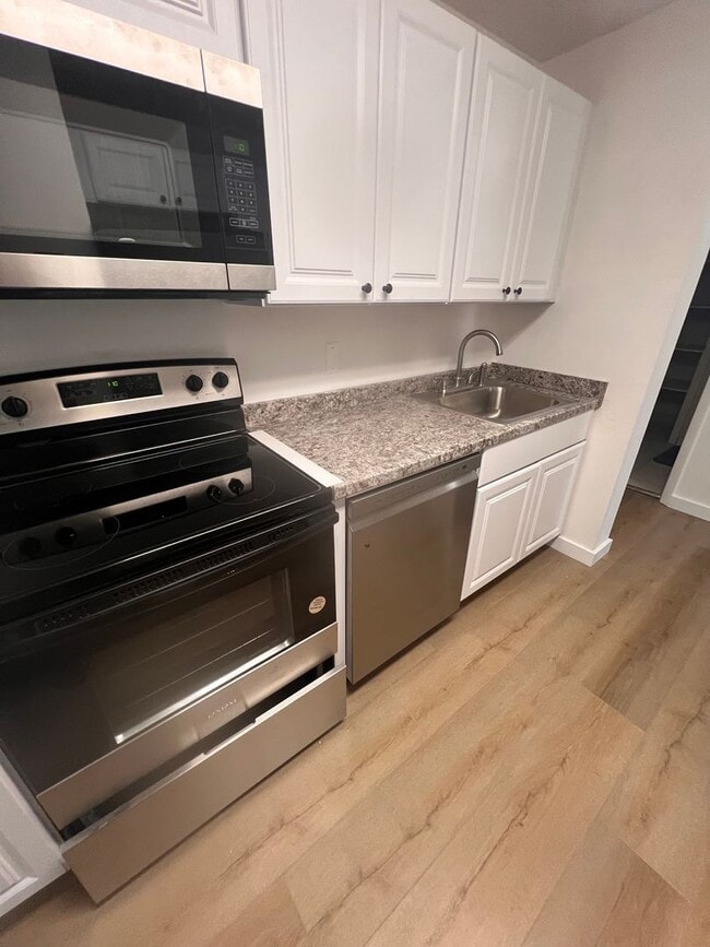 Photo - Do not pay for Heat or Hot Water, this beautiful condo has them included for you!