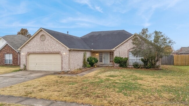 Photo - 7922 N 125th E Ave