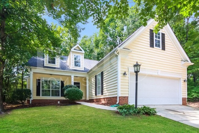 Building Photo - 2935 Canary Ct