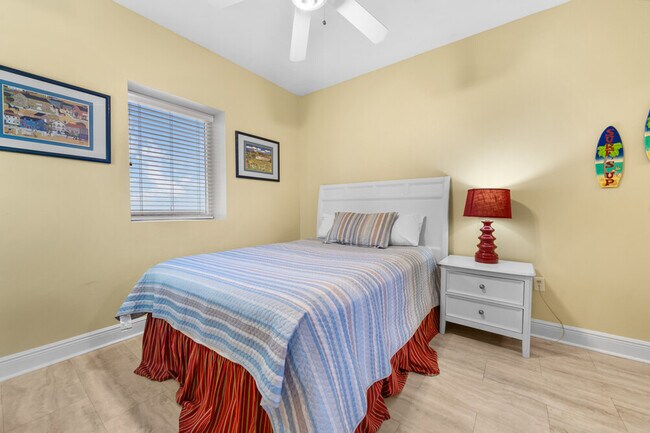 365 E Beach Blvd Unit SI ID1266612P