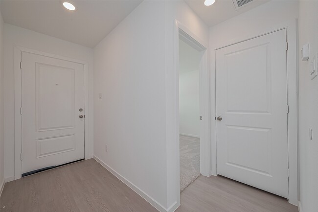 Photo - 21459 Montecagnano Ave