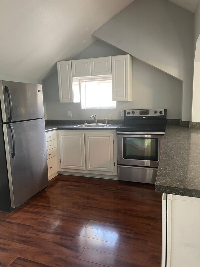 Photo - 426 4th St NW Unidad Apt B Upstairs