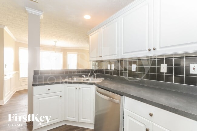 Photo - 90 Wynfield Keep