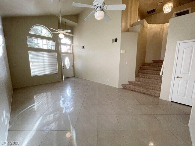 Photo - 2104 Mountain Echo Ave